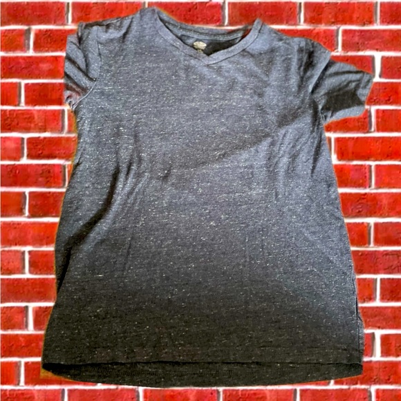Old Navy Youth large Tshirt - Picture 1 of 3